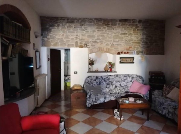 appartamento in vendita a Galeata in zona Pianetto