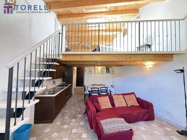 appartamento in vendita a Galeata in zona Pianetto