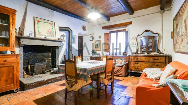 casa indipendente in vendita a Galeata in zona Pianetto