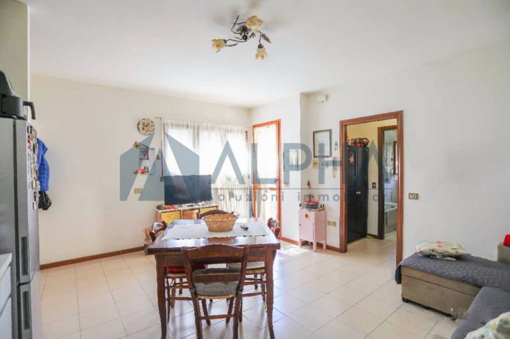 appartamento in vendita a Galeata in zona Pianetto