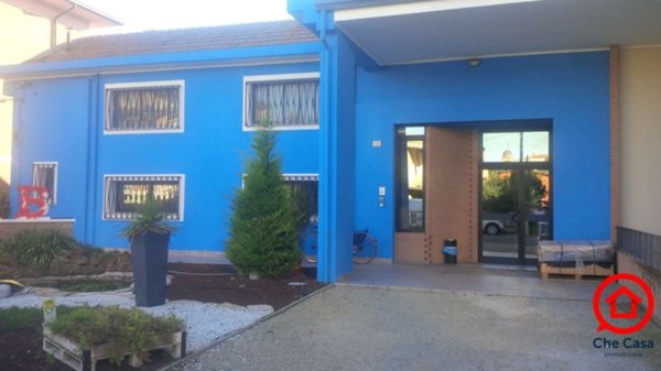 locale commerciale in vendita a Gambettola