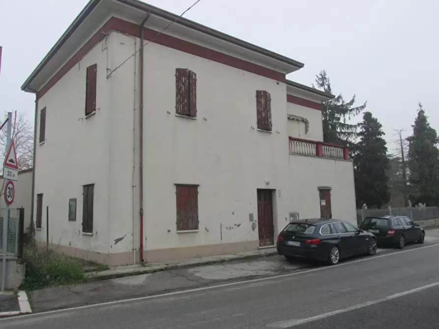 casa indipendente in vendita a Gambettola