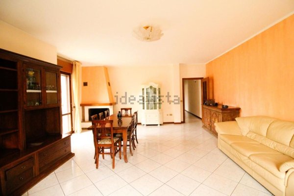 casa indipendente in vendita a Gambettola