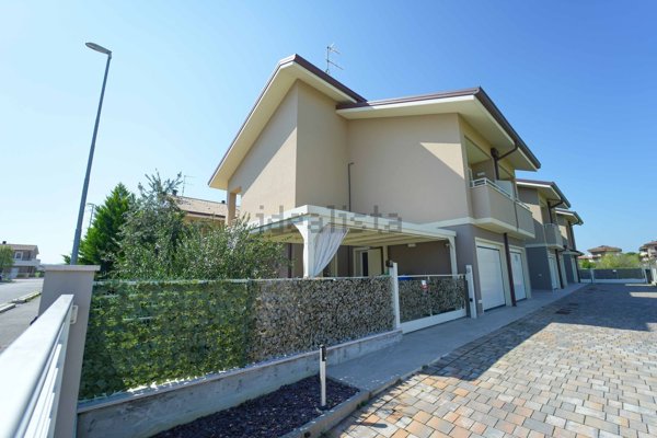 quadrivano in vendita a Gambettola