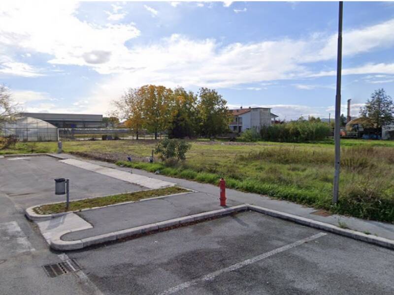 terreno edificabile in vendita a Gambettola