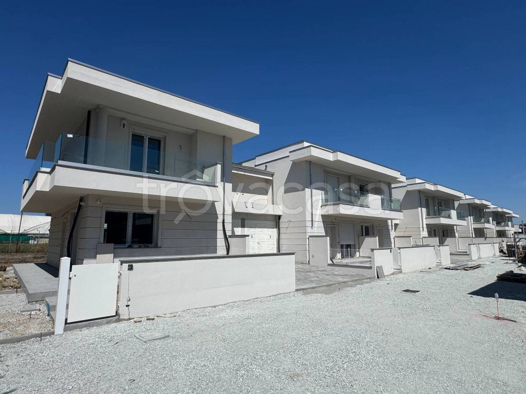 casa indipendente in vendita a Gambettola
