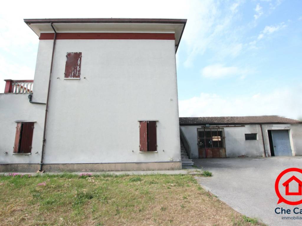 casa indipendente in vendita a Gambettola