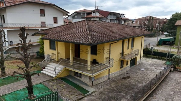 casa indipendente in vendita a Gambettola