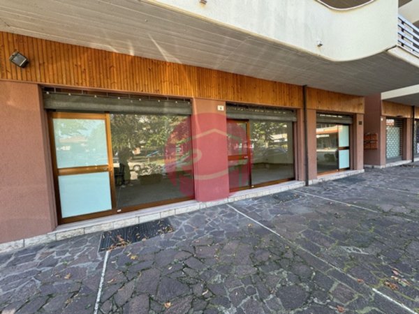 negozio in vendita a Gambettola