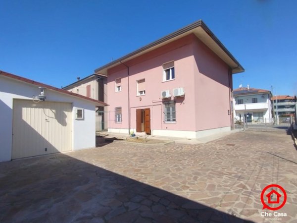casa indipendente in vendita a Gambettola