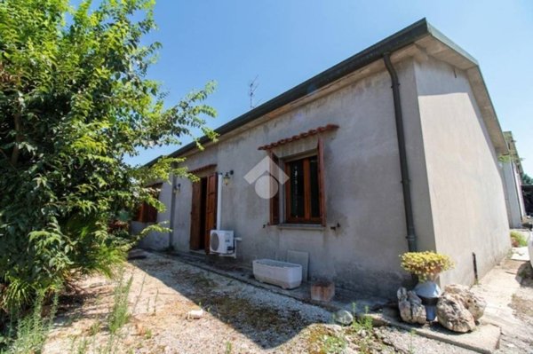 casa indipendente in vendita a Gambettola