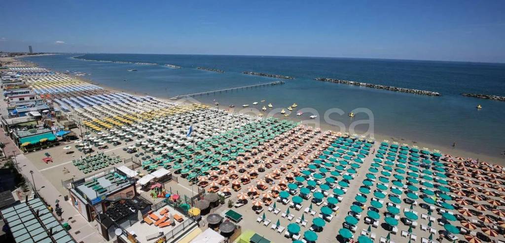 negozio in vendita a Gatteo in zona Gatteo a Mare