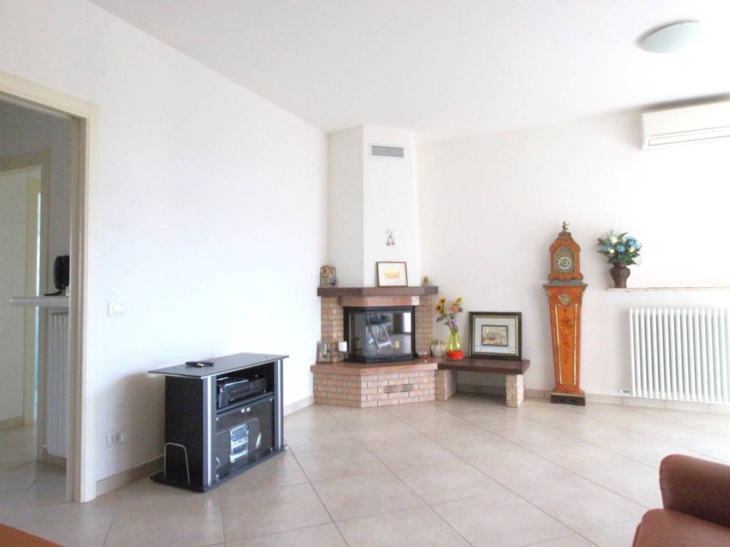 appartamento in vendita a Gatteo in zona Sant'Angelo