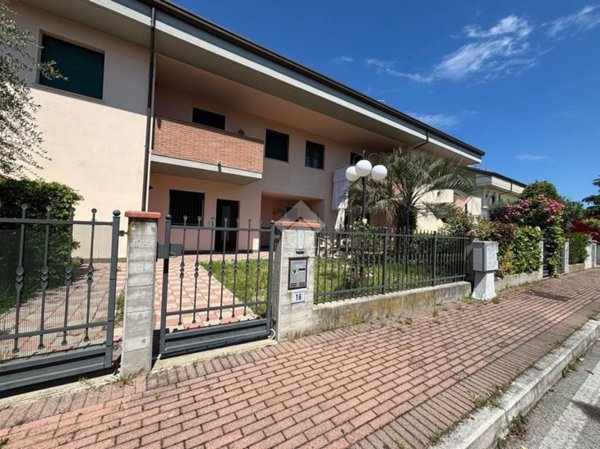 appartamento in vendita a Gatteo in zona Gatteo a Mare