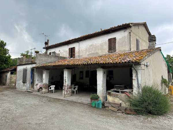 pentavano in vendita a Gatteo in zona Sant'Angelo