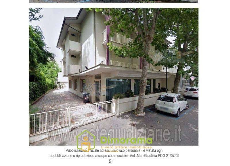 negozio in vendita a Gatteo in zona Gatteo a Mare