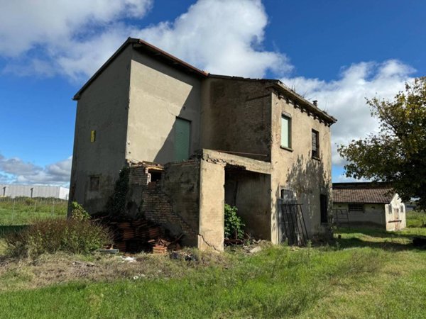 pentavano in vendita a Gatteo in zona Sant'Angelo