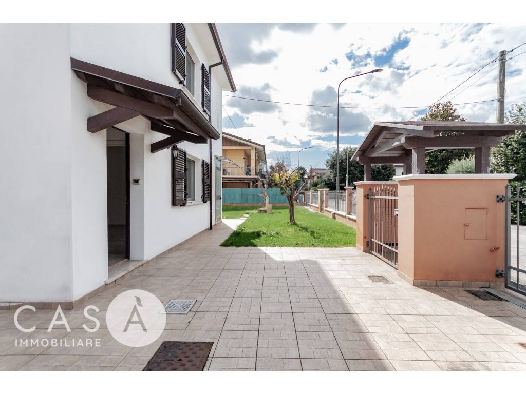 casa indipendente in vendita a Gatteo in zona Sant'Angelo