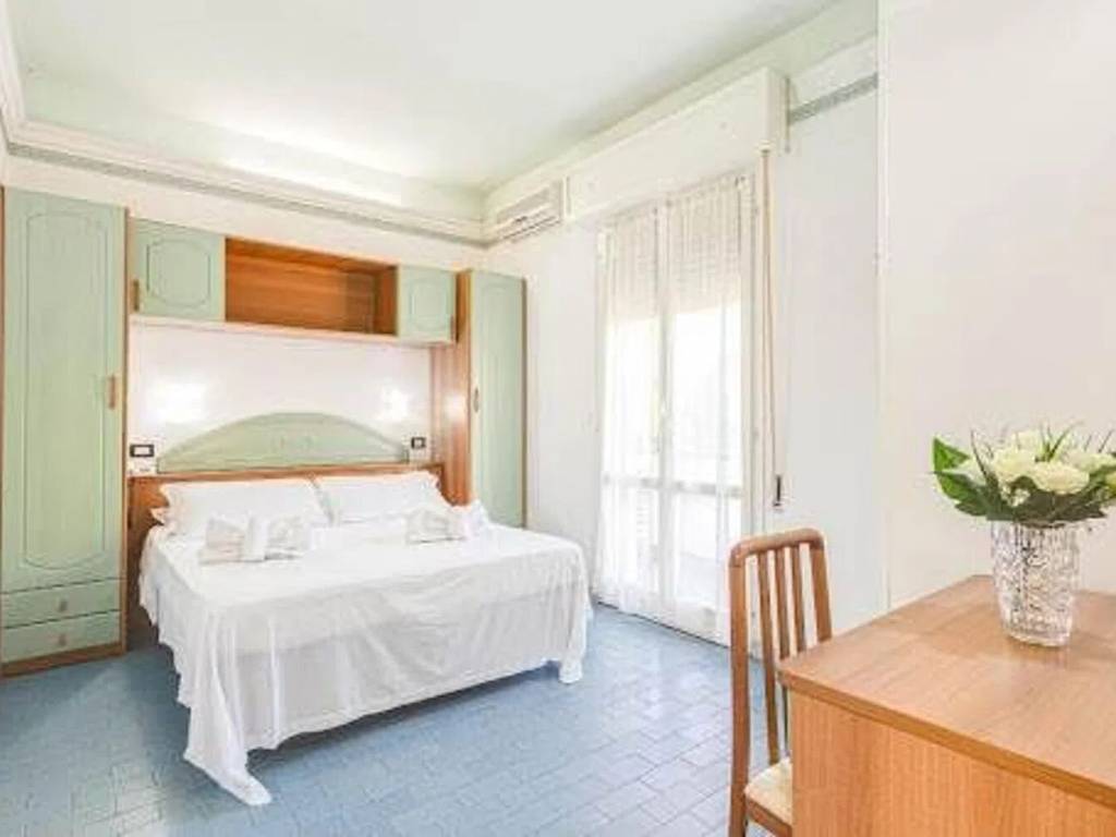 intera palazzina in vendita a Gatteo in zona Gatteo a Mare