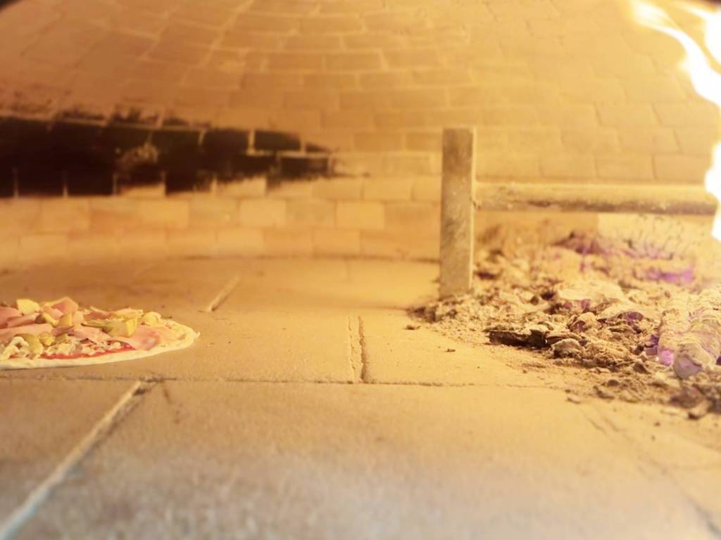 negozio in vendita a Gatteo in zona Sant'Angelo