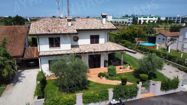 casa indipendente in vendita a Gatteo