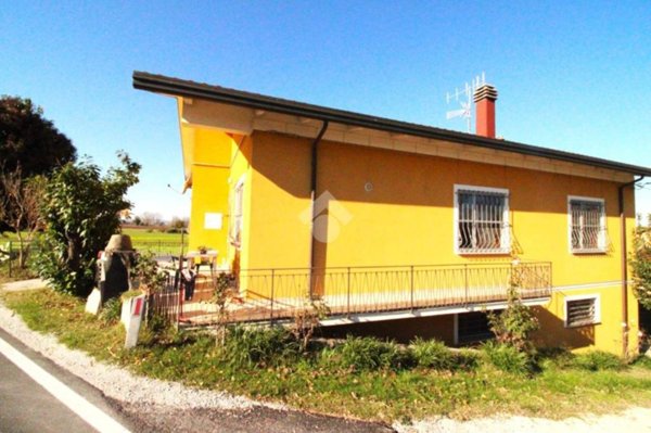 casa indipendente in vendita a Gatteo in zona Sant'Angelo