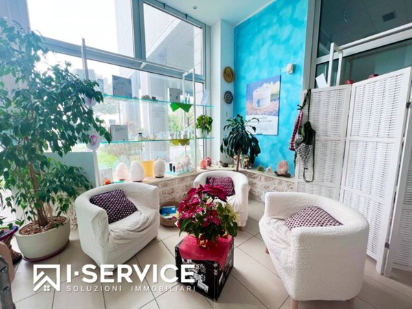 negozio in vendita a Gatteo