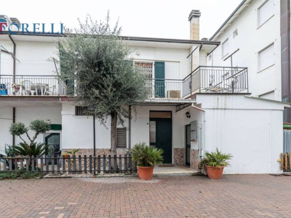 appartamento in vendita a Gatteo in zona Gatteo a Mare