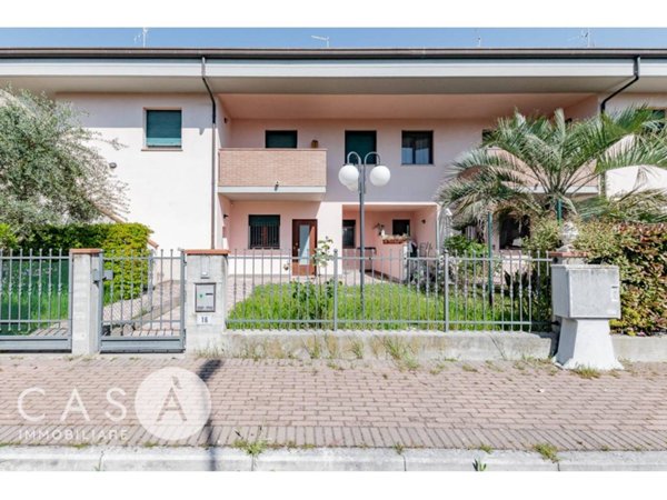 appartamento in vendita a Gatteo in zona Gatteo a Mare