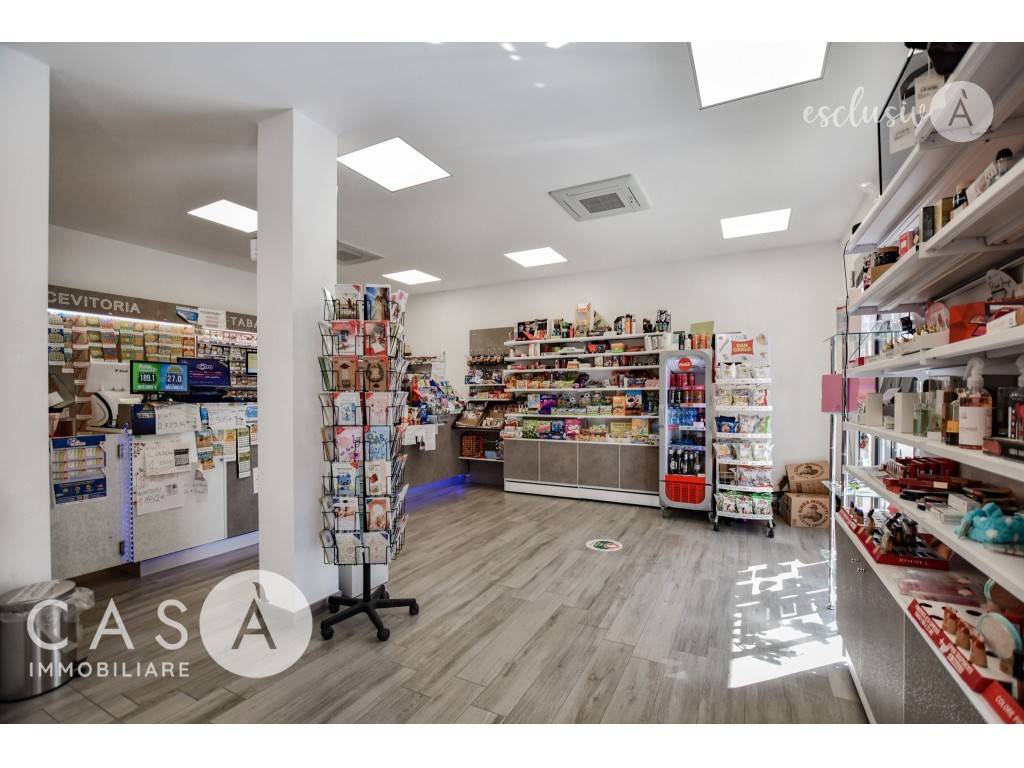 negozio in vendita a Gatteo in zona Sant'Angelo