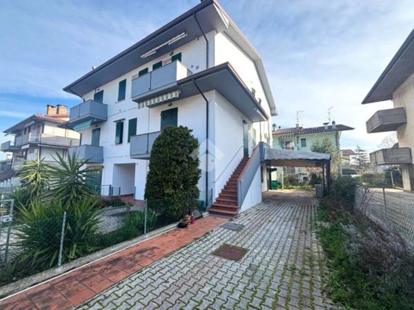 appartamento in vendita a Gatteo in zona Sant'Angelo