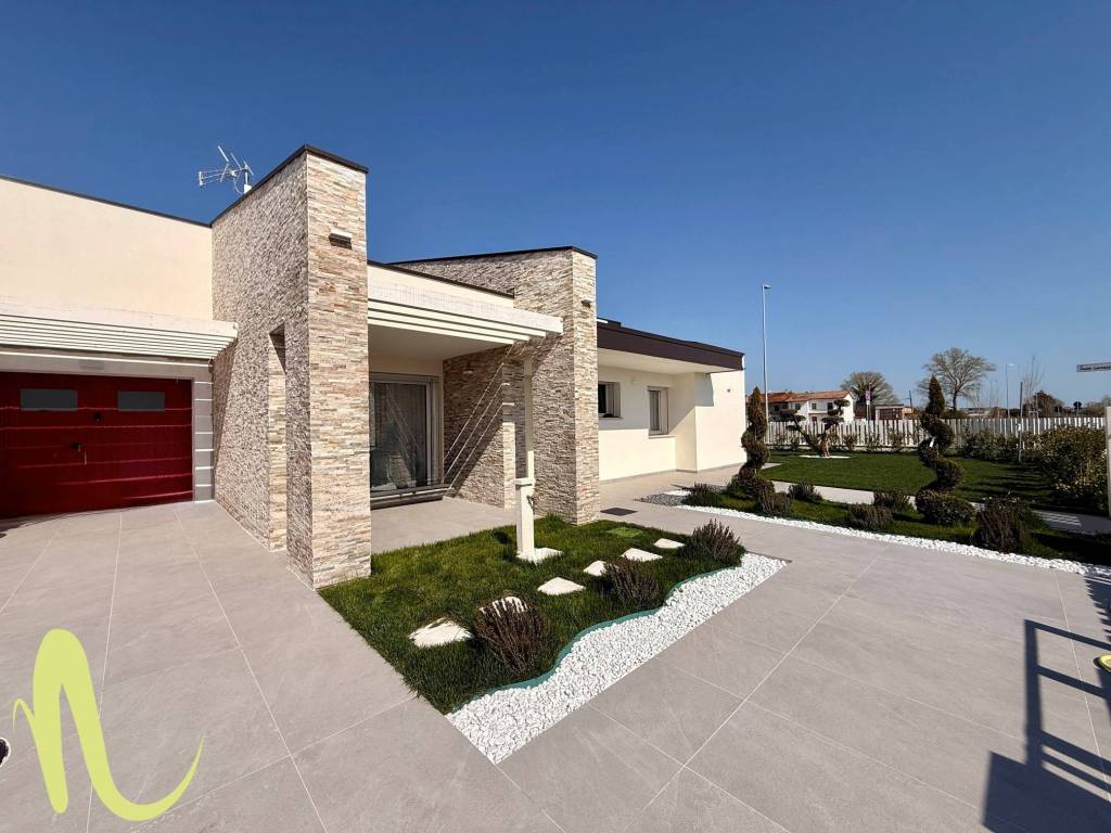 casa indipendente in vendita a Gatteo