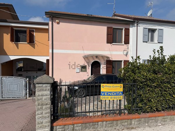 casa indipendente in vendita a Gatteo in zona Sant'Angelo