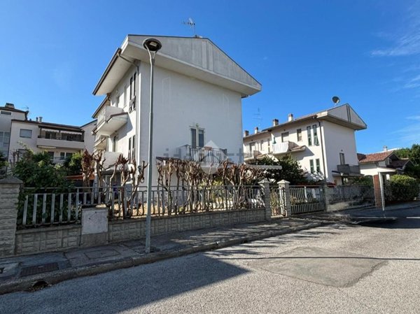 casa indipendente in vendita a Gatteo in zona Gatteo a Mare