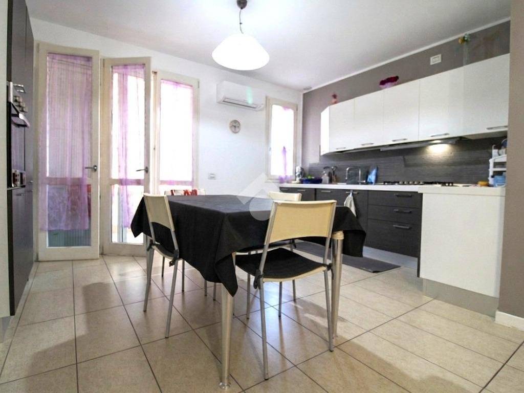 appartamento in vendita a Gatteo in zona Sant'Angelo