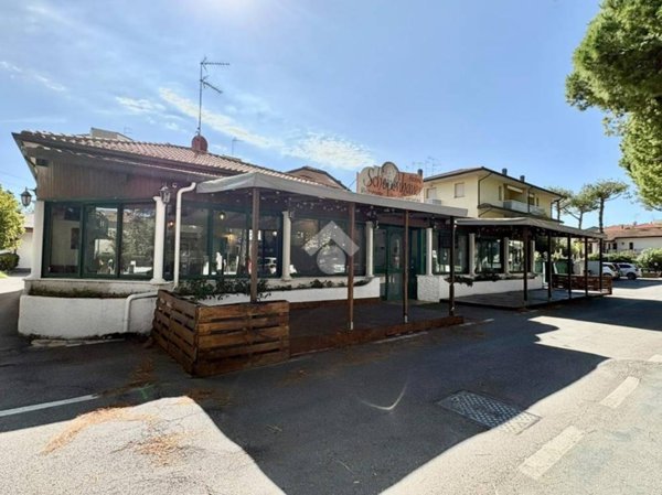 negozio in vendita a Gatteo in zona Gatteo a Mare