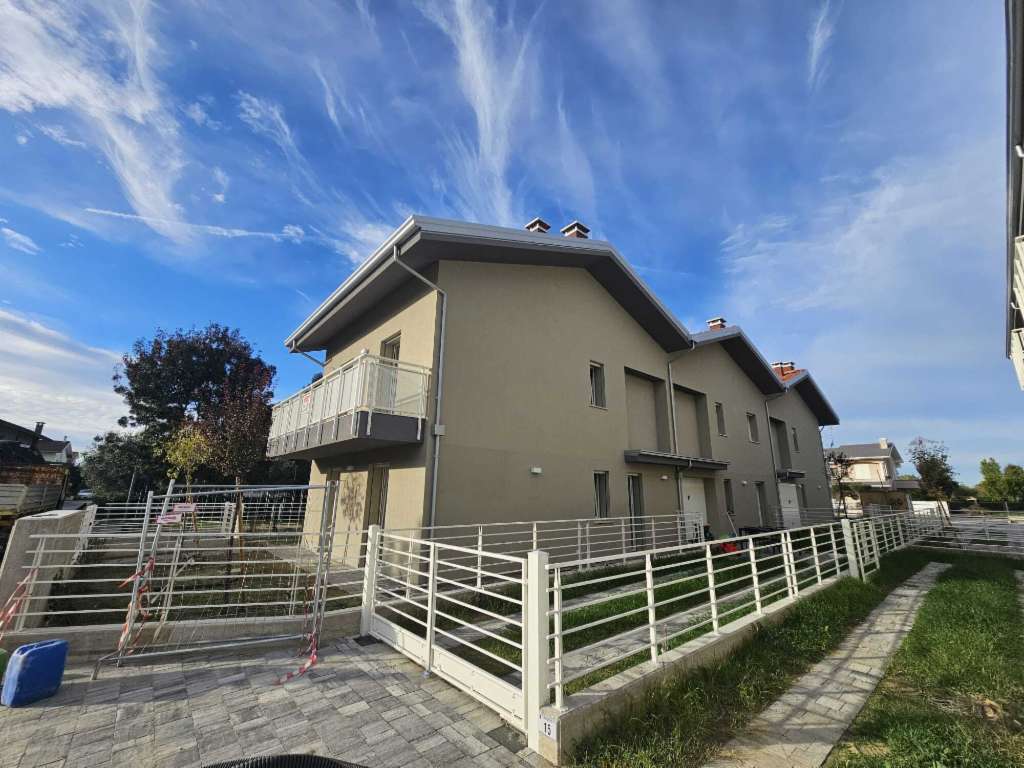 appartamento in vendita a Gatteo in zona Fiumicino