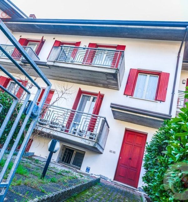 casa indipendente in vendita a Longiano in zona Budrio