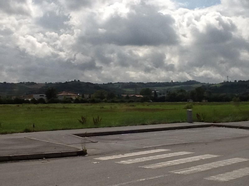 terreno edificabile in vendita a Longiano