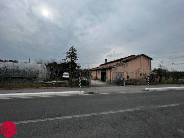 casa indipendente in vendita a Longiano