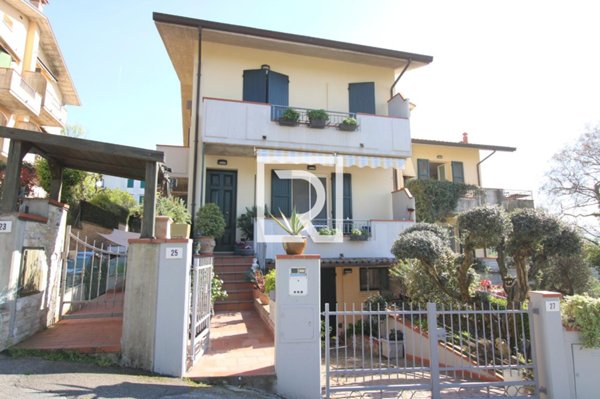 casa indipendente in vendita a Longiano