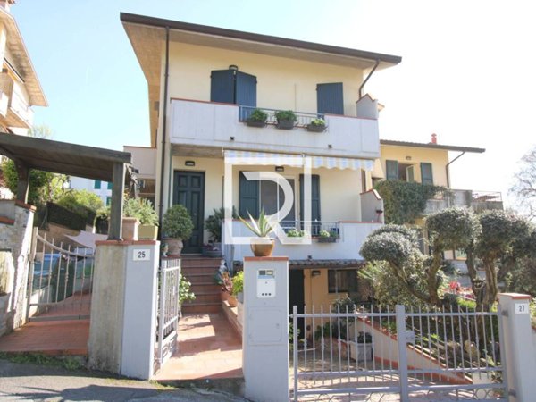 casa indipendente in vendita a Longiano