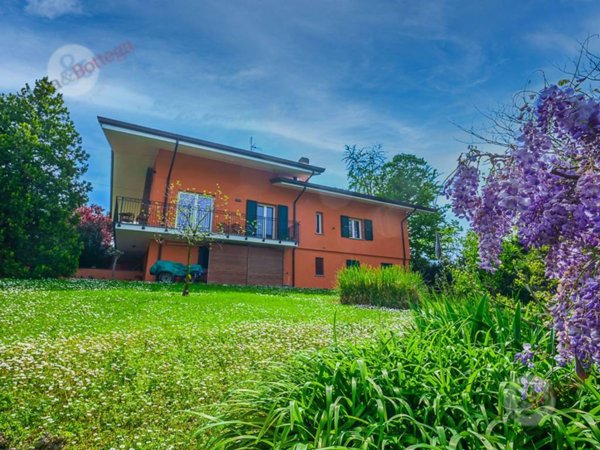 casa indipendente in vendita a Longiano in zona Montilgallo