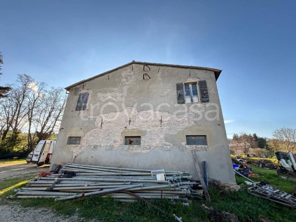 casa indipendente in vendita a Longiano