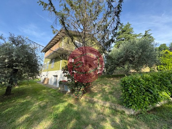 casa indipendente in vendita a Longiano