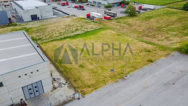 terreno edificabile in vendita a Longiano