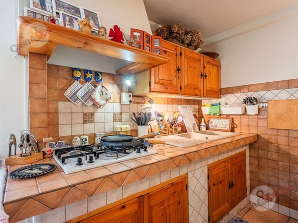 casa indipendente in vendita a Longiano in zona Montilgallo