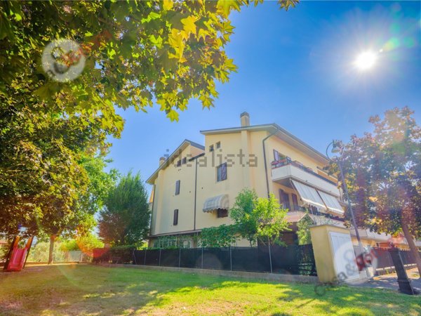 appartamento in vendita a Longiano in zona Budrio