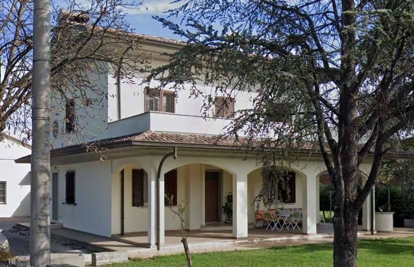 appartamento in vendita a Longiano in zona Budrio