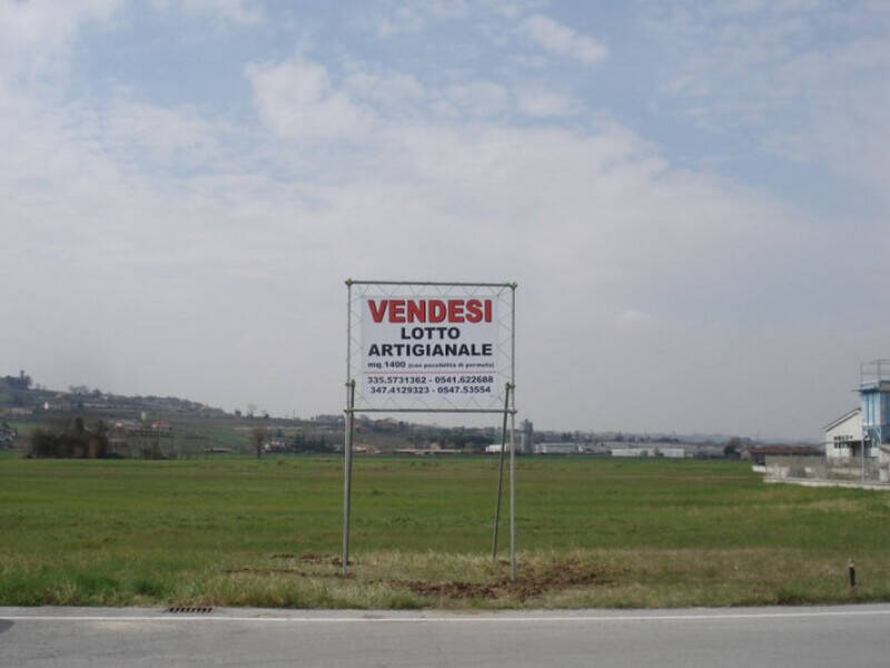 terreno edificabile in vendita a Longiano